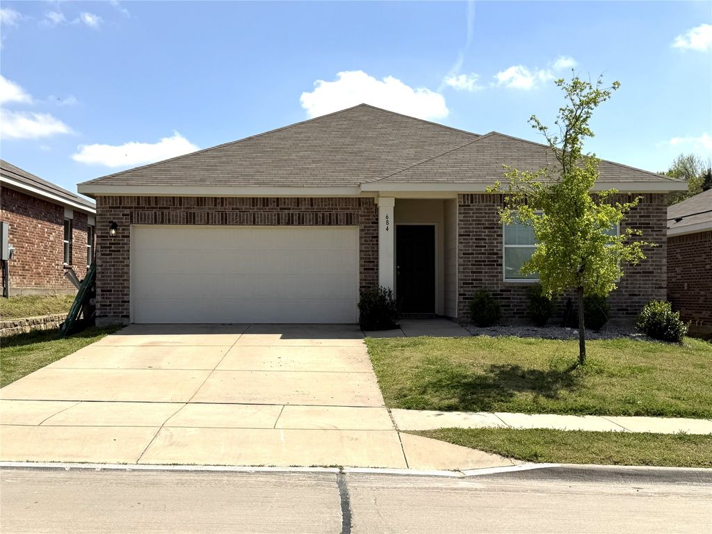 684 Crestridge Drive, Lavon, TX 75166