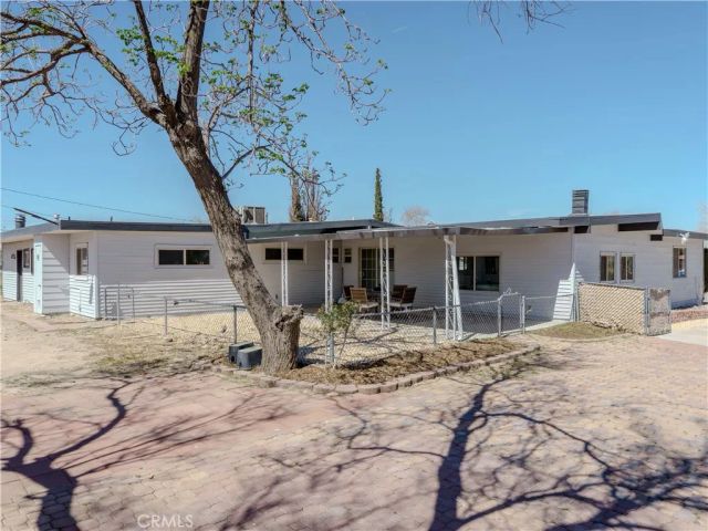 15801 Malpais Lane, Victorville, CA 92394