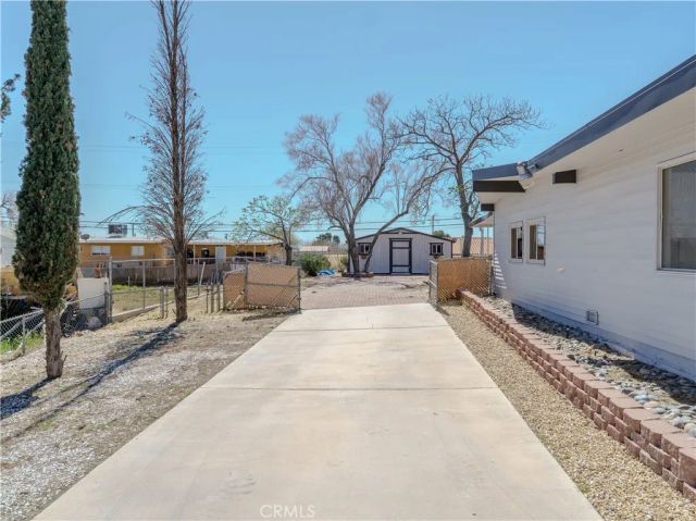 15801 Malpais Lane, Victorville, CA 92394