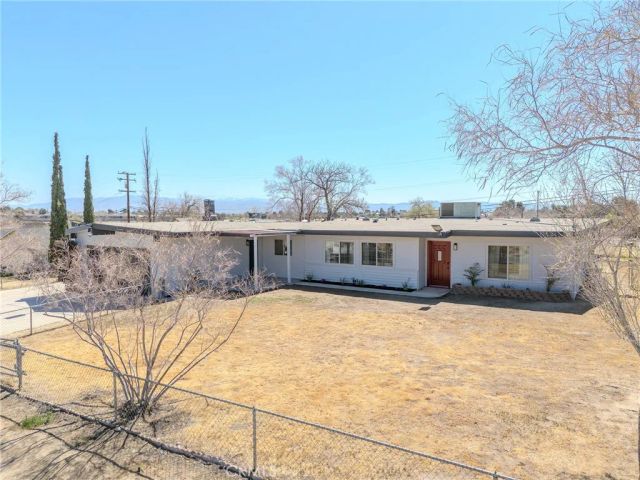 15801 Malpais Lane, Victorville, CA 92394