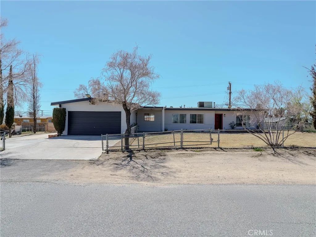 15801 Malpais Lane, Victorville, CA 92394