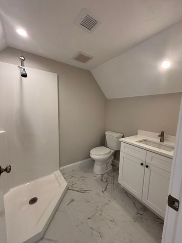 1110 Long Pond Road, Plymouth, MA 02360