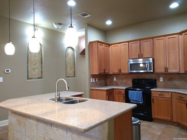 5714 Southern Oaks, San Antonio, TX 78261