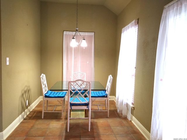 5714 Southern Oaks, San Antonio, TX 78261