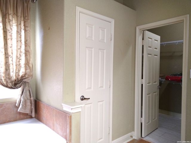 5714 Southern Oaks, San Antonio, TX 78261
