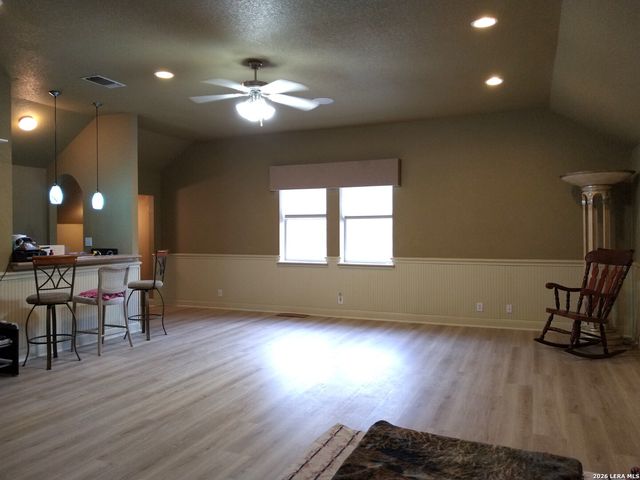 5714 Southern Oaks, San Antonio, TX 78261
