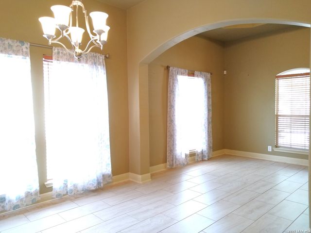 5714 Southern Oaks, San Antonio, TX 78261