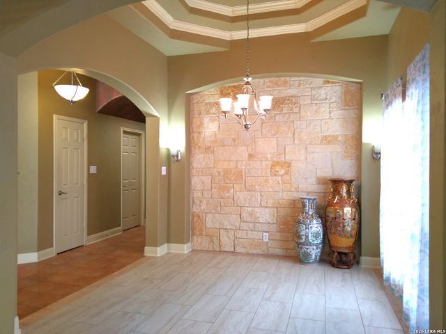 5714 Southern Oaks, San Antonio, TX 78261
