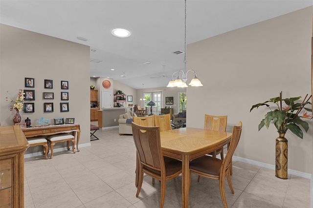 1215 WESTMORELAND LOOP, The Villages, FL 32162