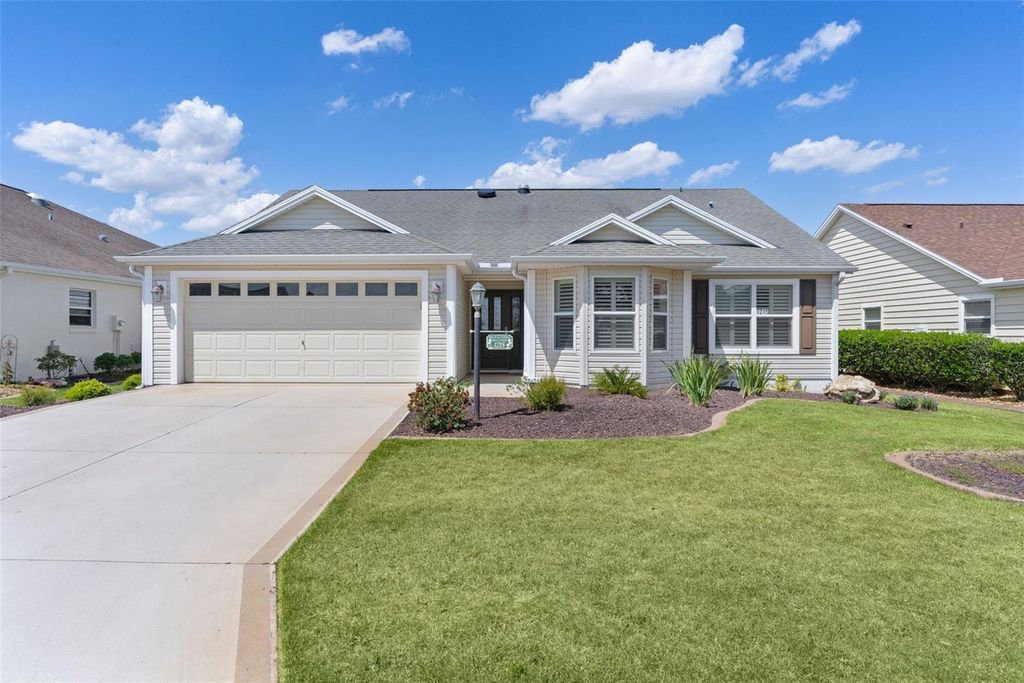 1215 WESTMORELAND LOOP, The Villages, FL 32162