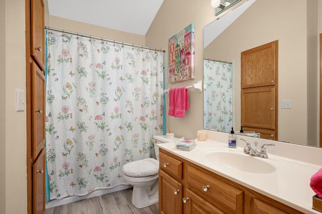 1104 Trenton Circle N, Plymouth, MN 55441