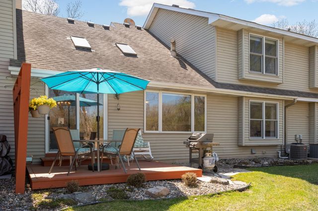 1104 Trenton Circle N, Plymouth, MN 55441