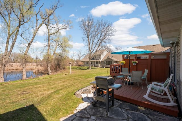 1104 Trenton Circle N, Plymouth, MN 55441