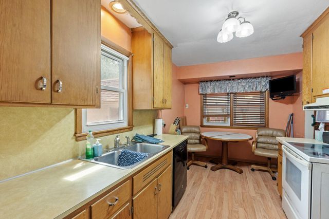 7508 Washburn Avenue S, Richfield, MN 55423