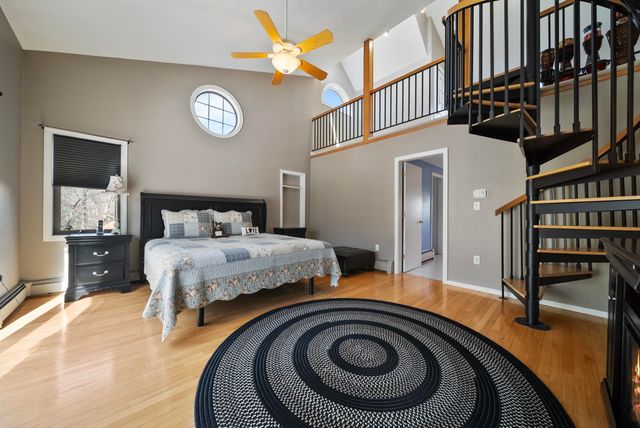 2 Remington Court, Derry, NH 03038