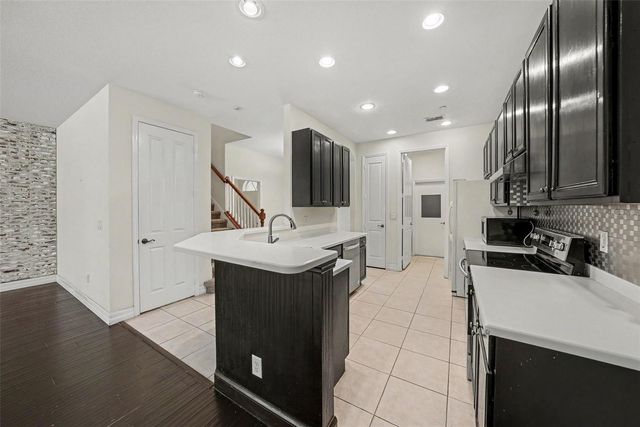 7422 TERRACE RIVER DRIVE, Temple Terrace, FL 33637