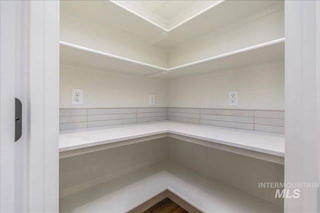 440 S Radiator Way, Boise, ID 83716