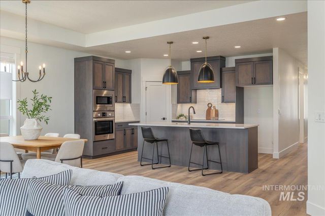 440 S Radiator Way, Boise, ID 83716