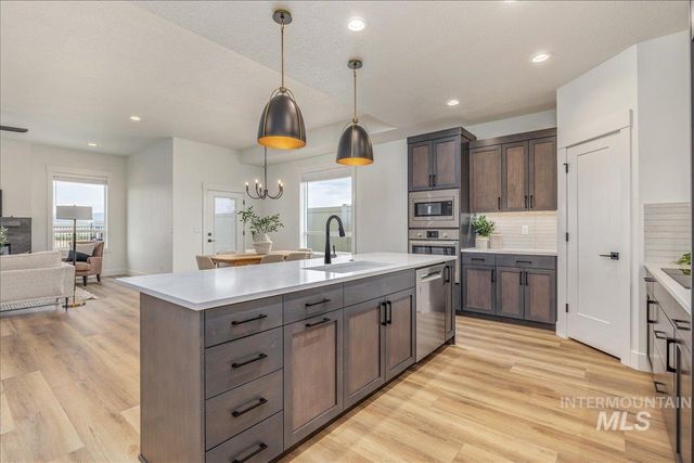 440 S Radiator Way, Boise, ID 83716