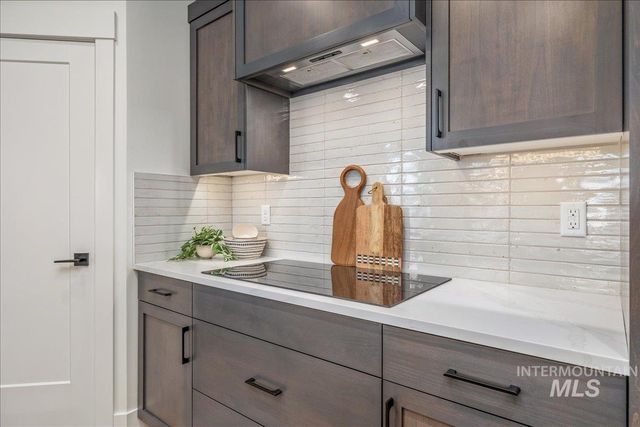 440 S Radiator Way, Boise, ID 83716