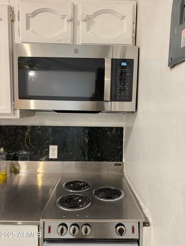 328 N 11th Place D, Phoenix, AZ 85006