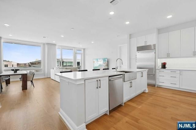 3 Somerset Lane 615, Edgewater, NJ 07020