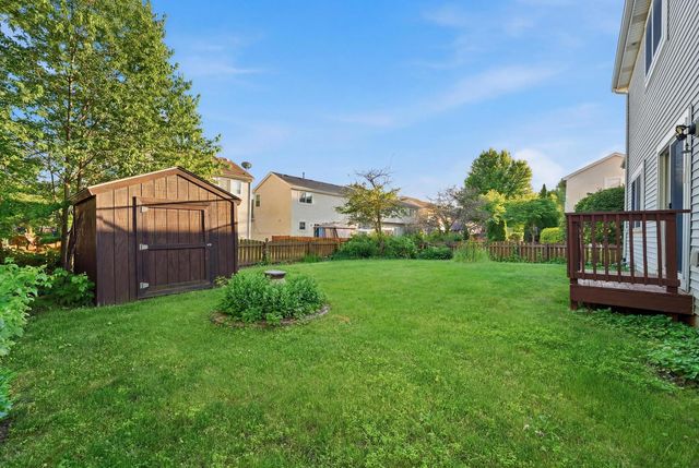 1065 Rosefield Lane, Aurora, IL 60504
