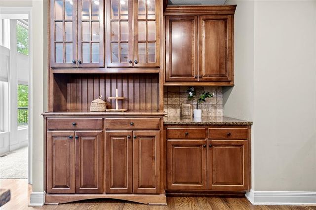 13244 Falmouth Street, Leawood, KS 66209
