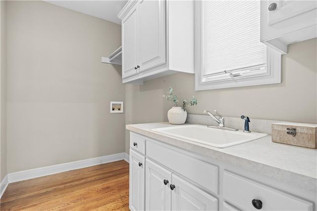 13244 Falmouth Street, Leawood, KS 66209