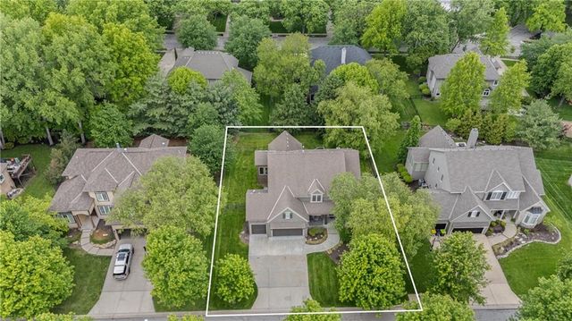13244 Falmouth Street, Leawood, KS 66209