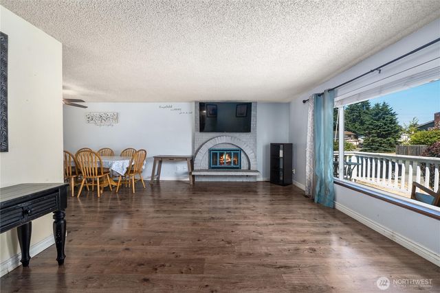 28829 46th Place S, Auburn, WA 98001