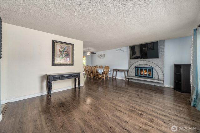 28829 46th Place S, Auburn, WA 98001