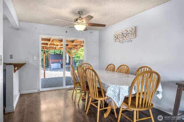 28829 46th Place S, Auburn, WA 98001