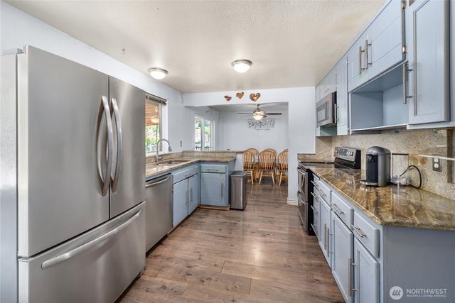 28829 46th Place S, Auburn, WA 98001