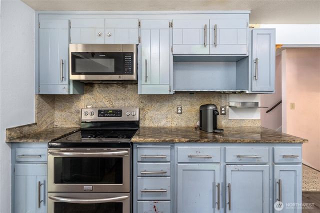 28829 46th Place S, Auburn, WA 98001