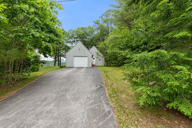 4 Carter Mountain Road, New Hampton, NH 03256