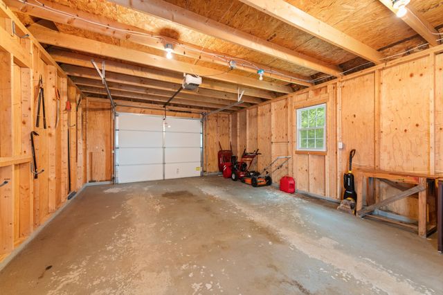 4 Carter Mountain Road, New Hampton, NH 03256
