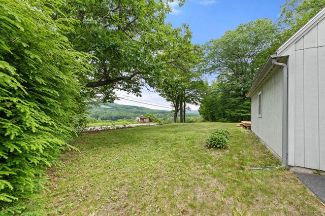 4 Carter Mountain Road, New Hampton, NH 03256