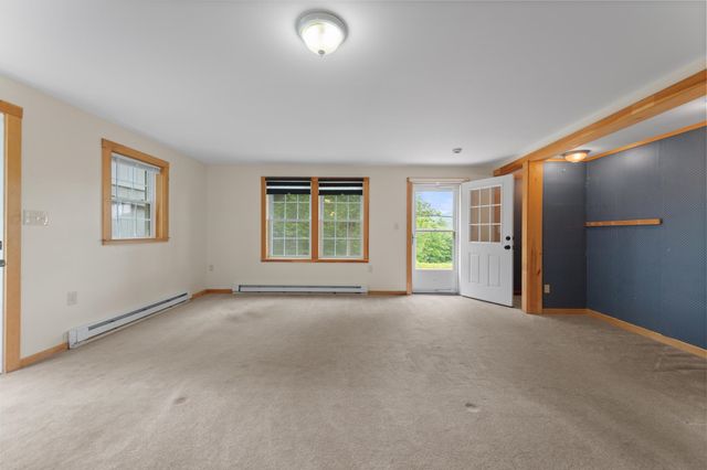 4 Carter Mountain Road, New Hampton, NH 03256