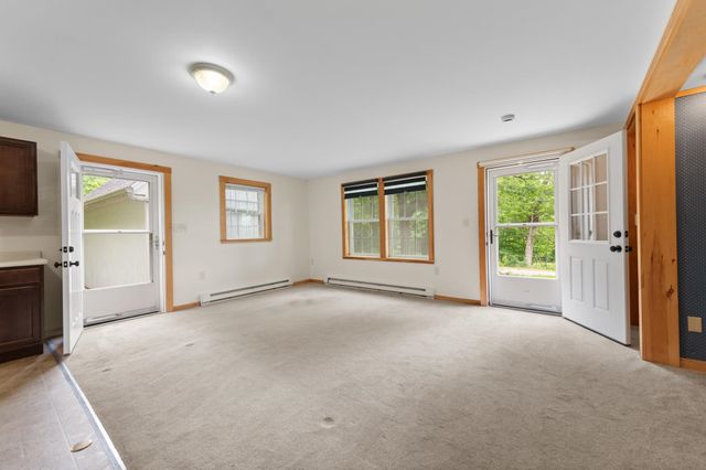 4 Carter Mountain Road, New Hampton, NH 03256