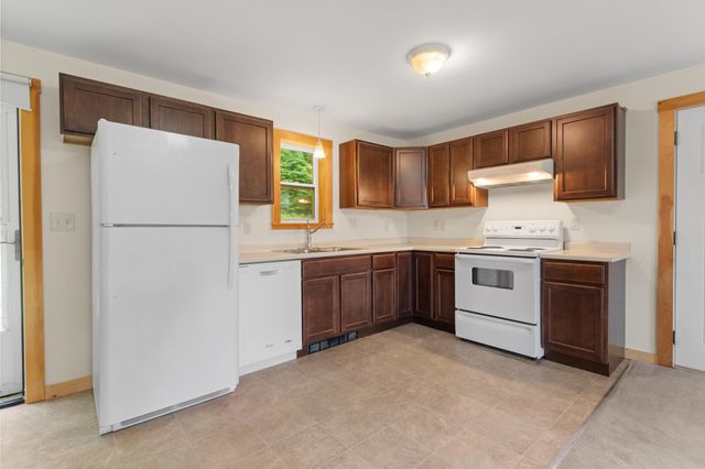 4 Carter Mountain Road, New Hampton, NH 03256
