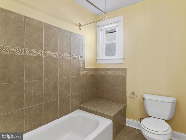 2926 HUNTINGDON AVE, Baltimore, MD 21211