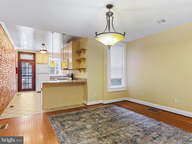 2926 HUNTINGDON AVE, Baltimore, MD 21211