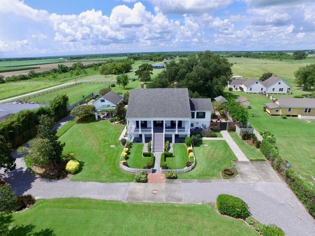 7602 Hwy 1, Lockport, LA 70374