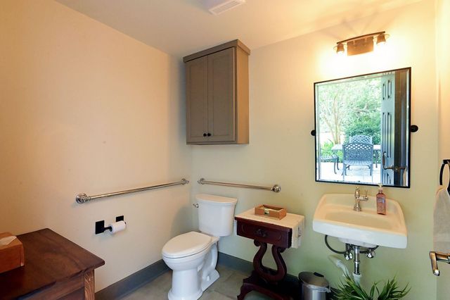 7602 Hwy 1, Lockport, LA 70374