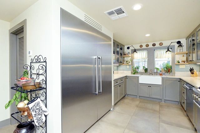 7602 Hwy 1, Lockport, LA 70374