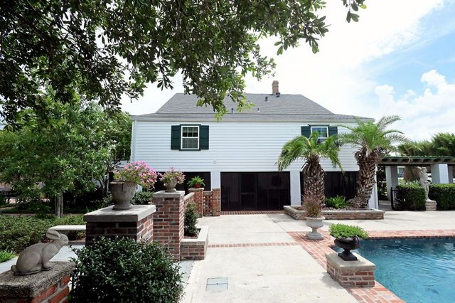 7602 Hwy 1, Lockport, LA 70374