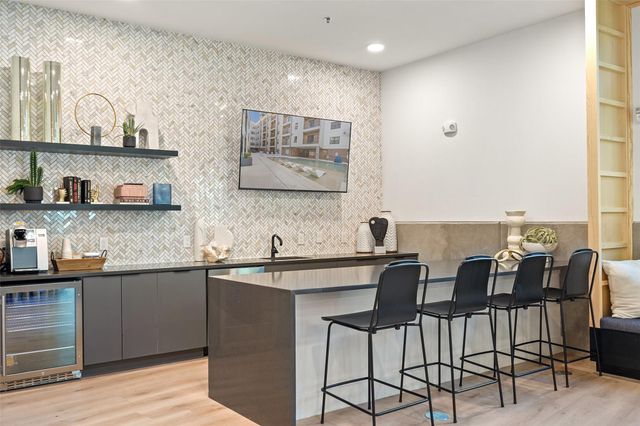 2500 Longview ST 222, Austin, TX 78705