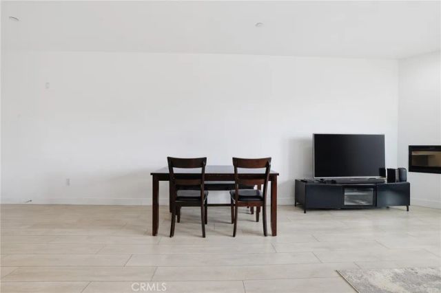 118 S Kenwood Street 407, Glendale, CA 91205