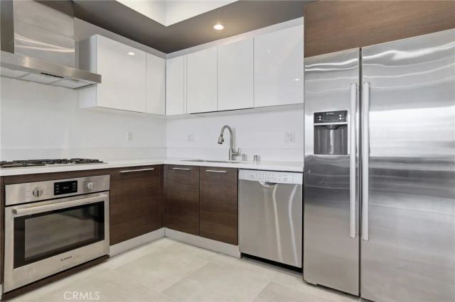 118 S Kenwood Street 407, Glendale, CA 91205